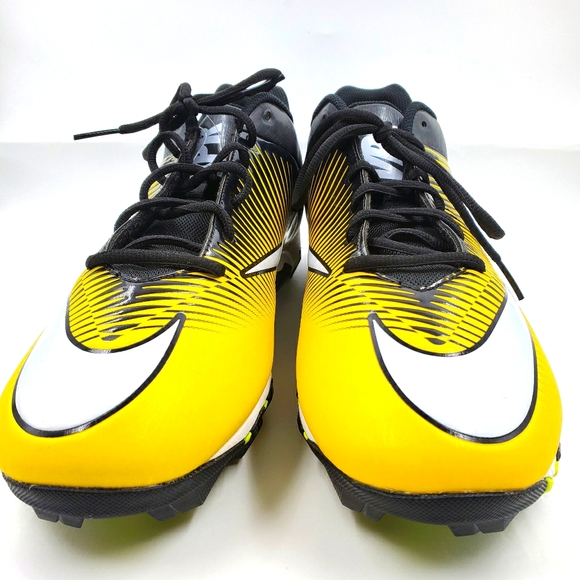 rubber sole football cleats